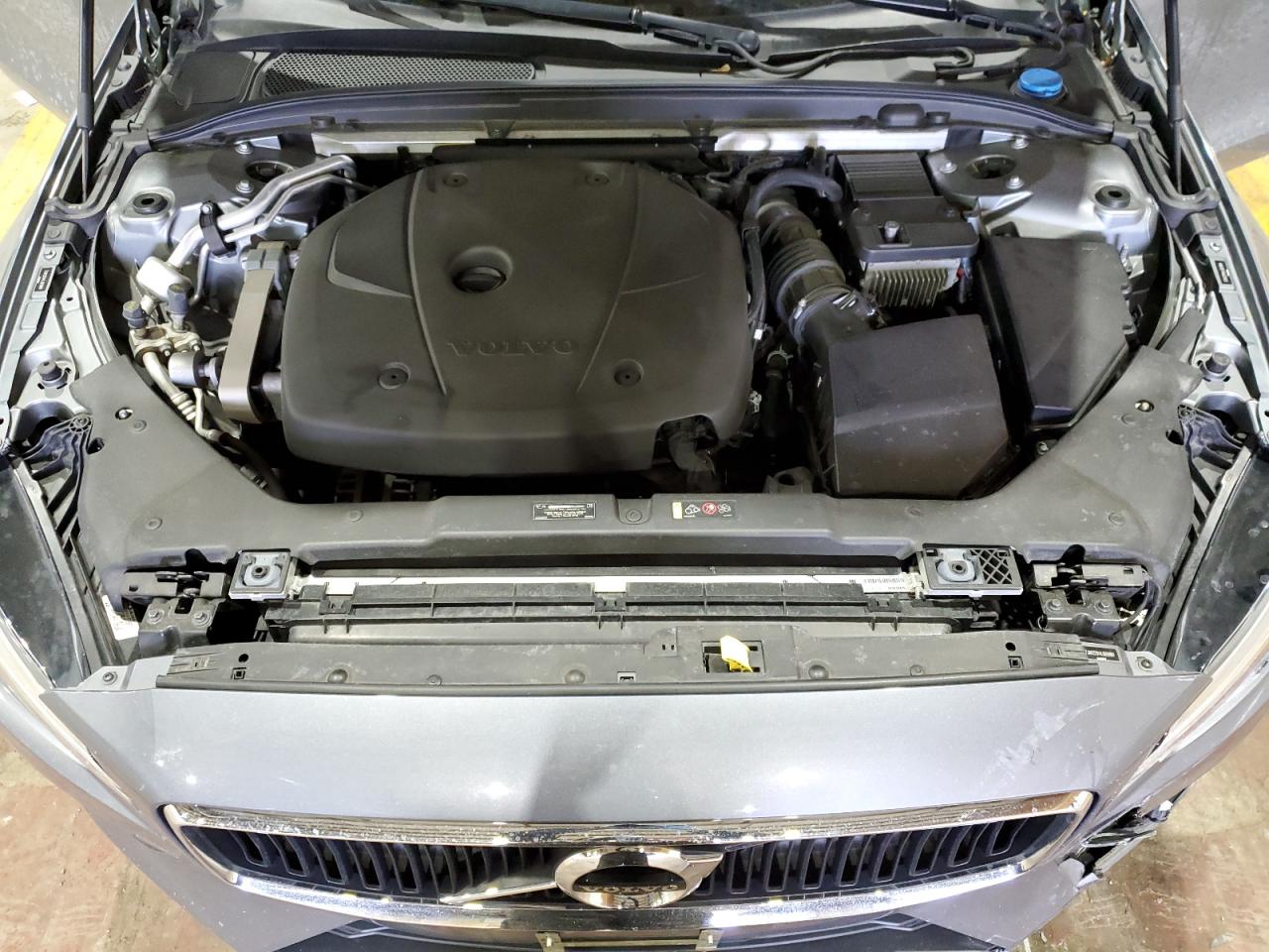2020 Volvo S60 - Image 11