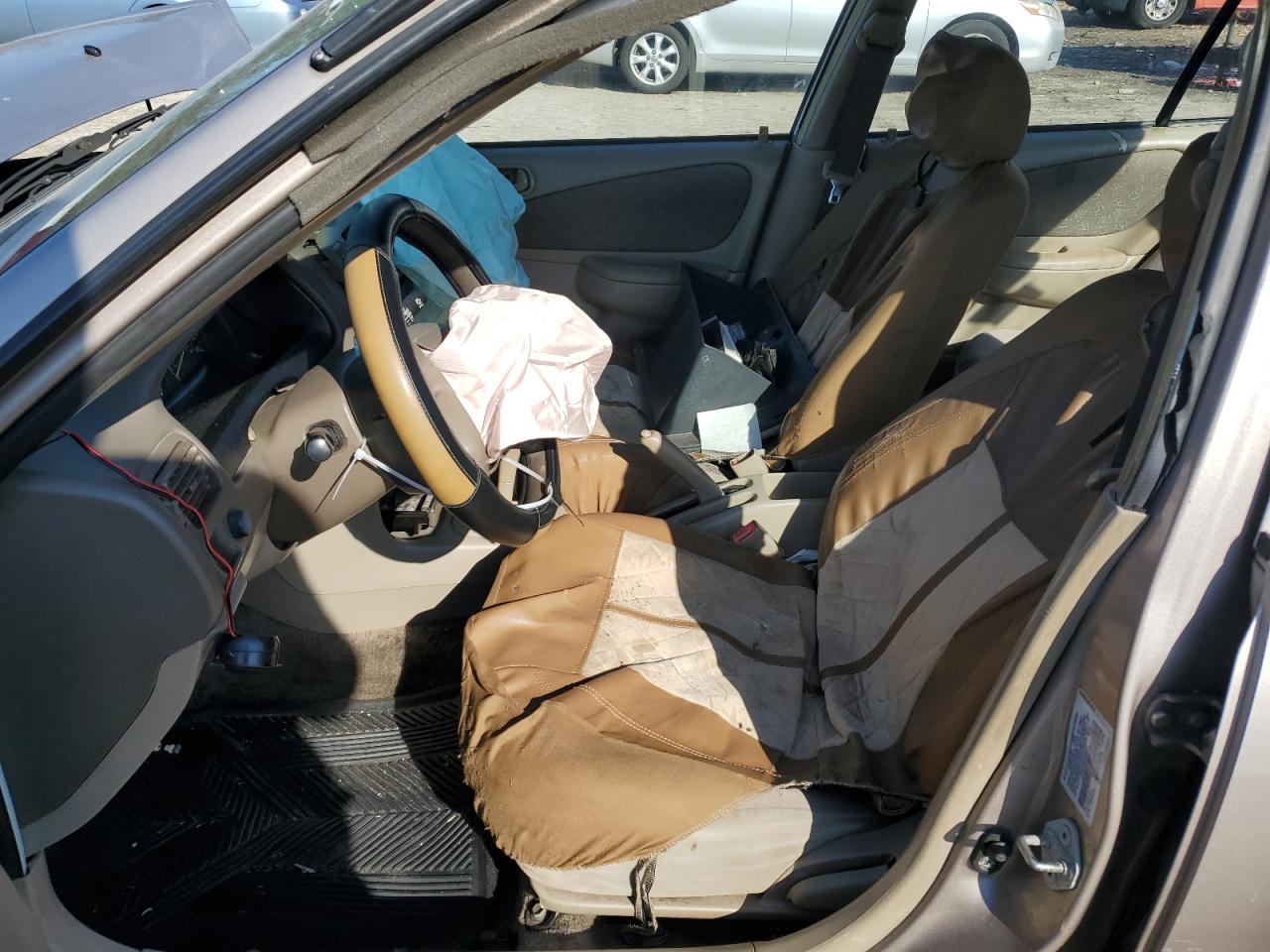 2000 Toyota Corolla - Image 7