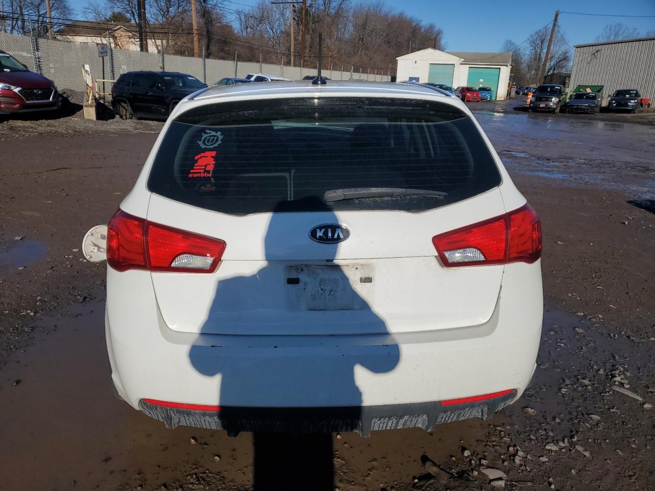 2011 Kia Forte - Image 6