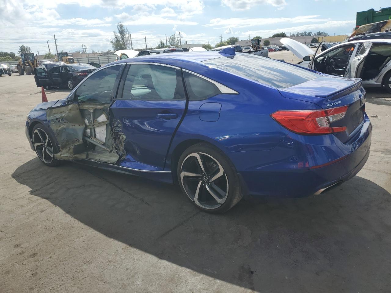 1HGCV1F39JA139708 HONDA ACCORD 2018