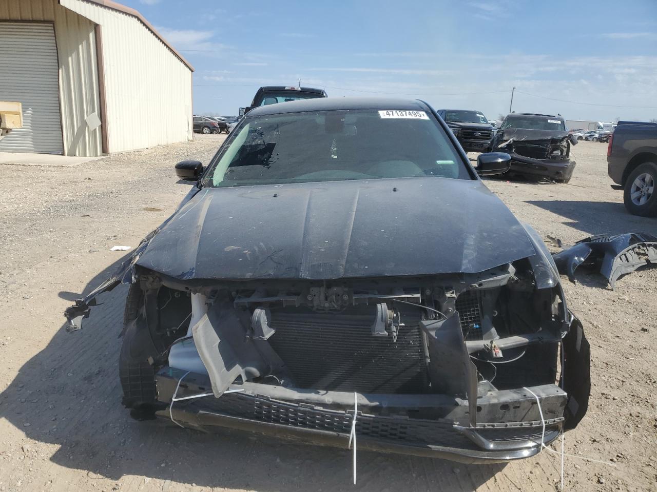 2020 Chrysler 300 - Image 5