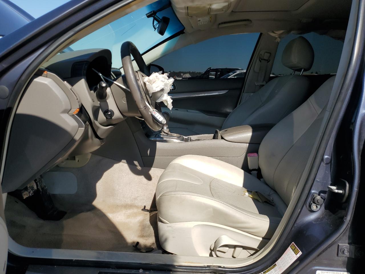 2012 Infiniti G - Image 7