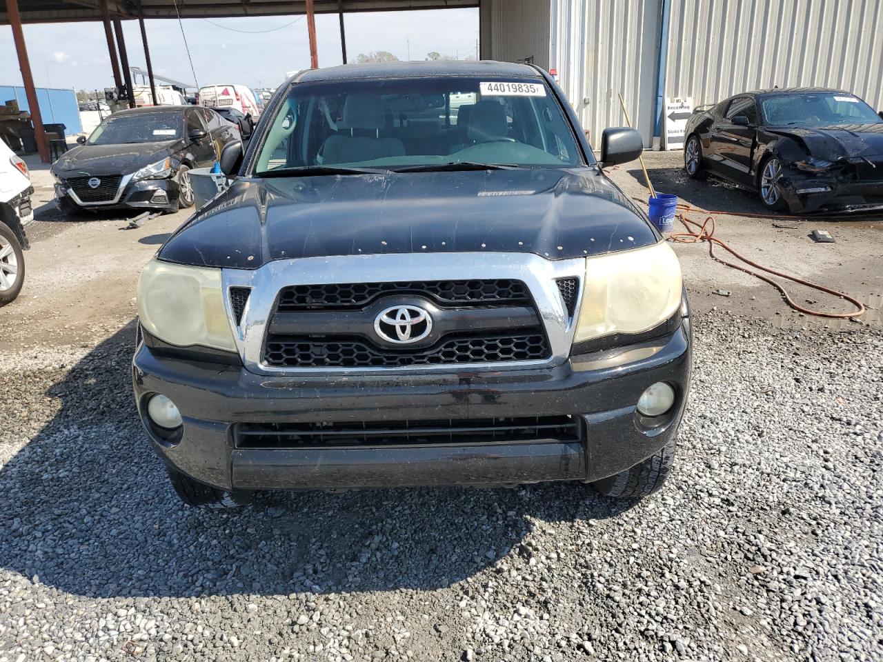 2011 Toyota Tacoma - Image 5