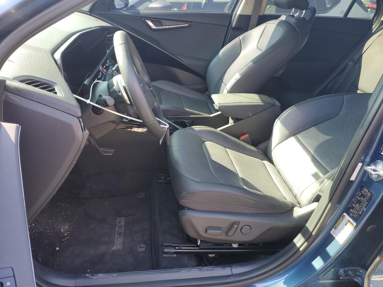 2024 Kia Niro - Image 7