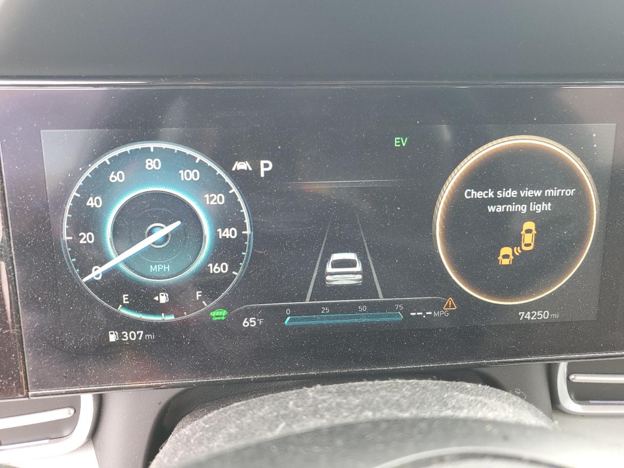 2022 Hyundai Elantra - Image 9
