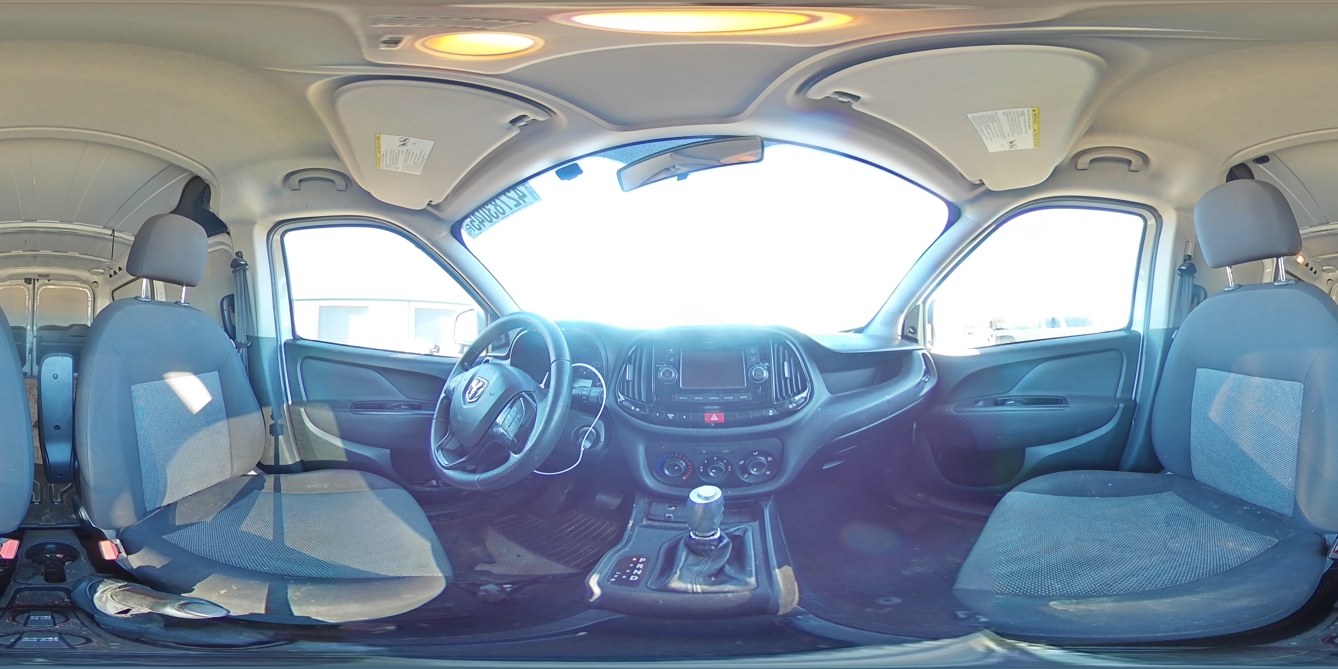 2015 RAM ProMaster City - Image 17
