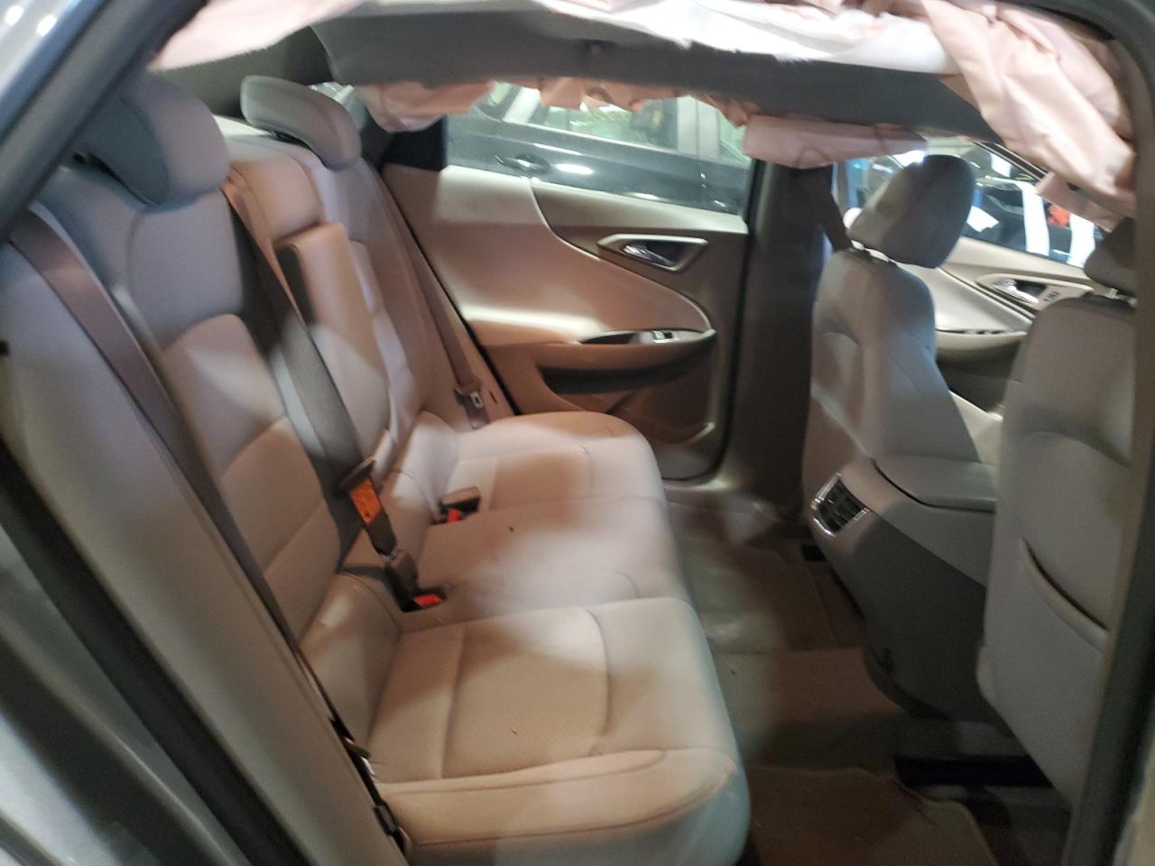 2023 Chevrolet Malibu - Image 10