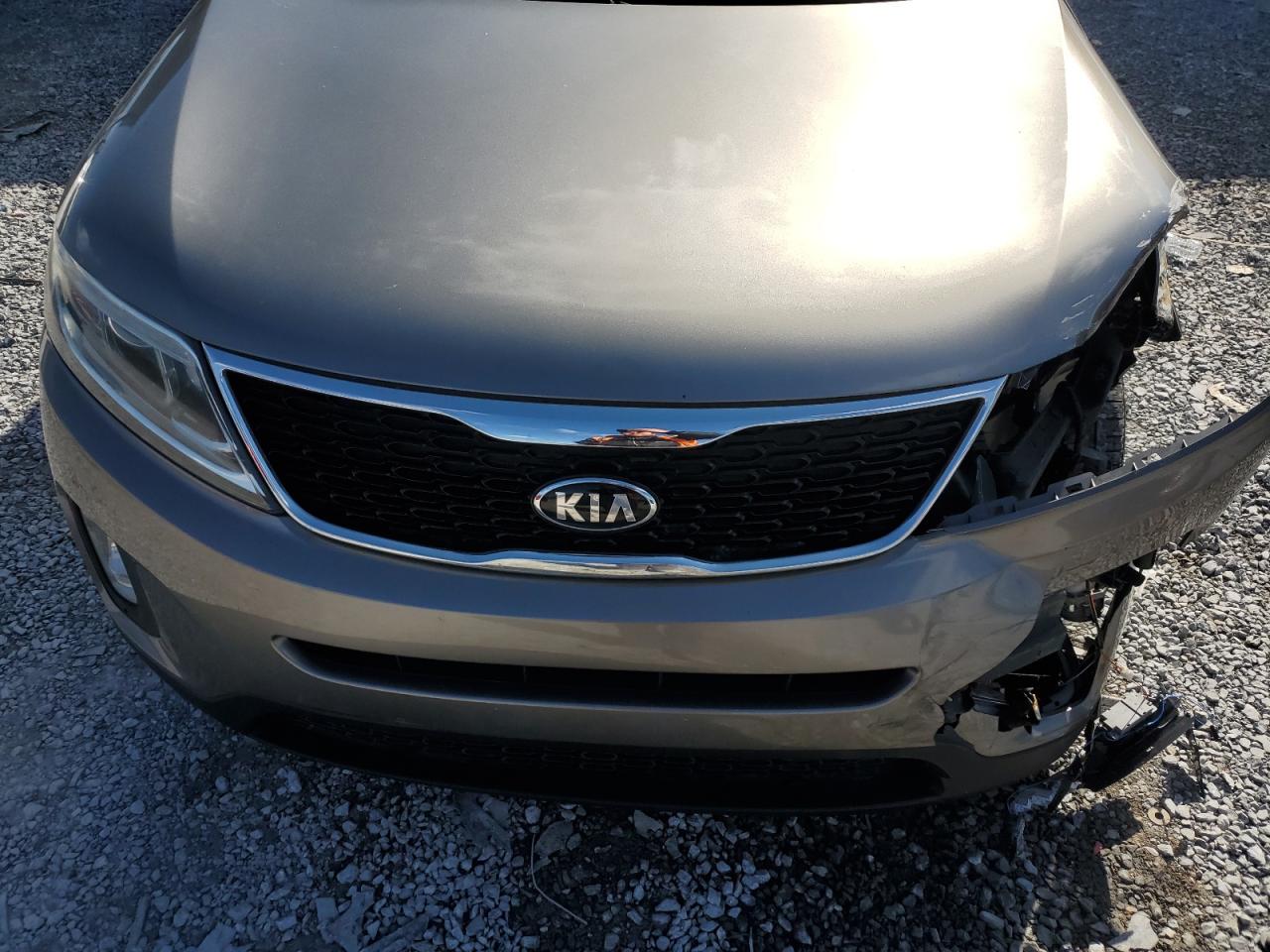 2014 Kia Sorento - Image 12