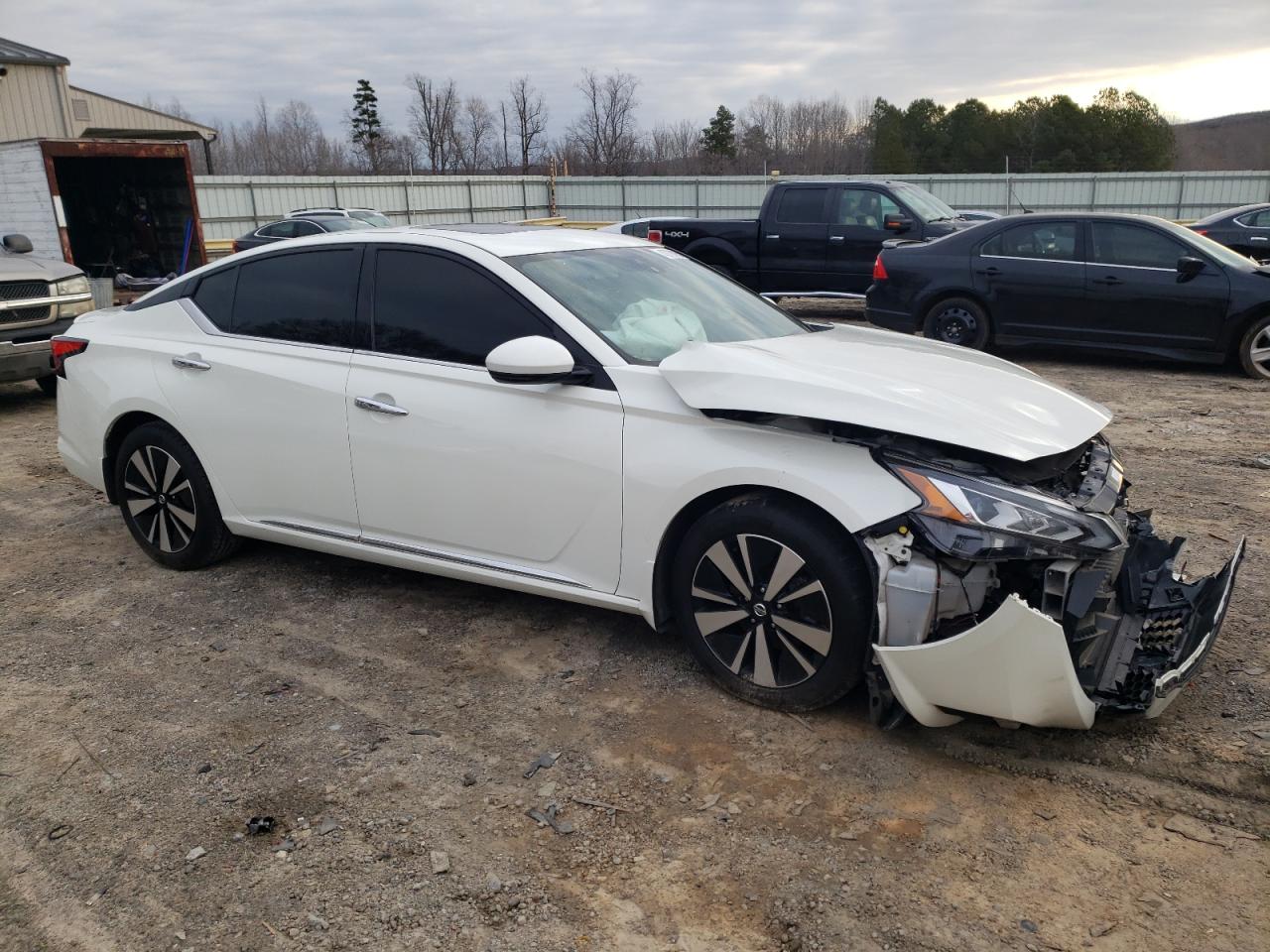 2021 Nissan Altima - Image 4