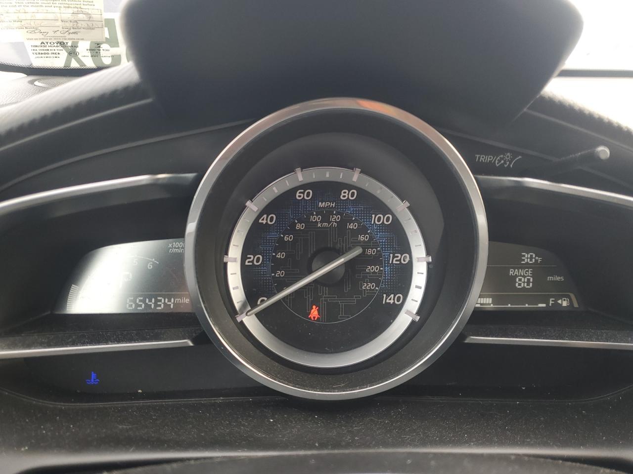 2017 Toyota Yaris - Image 9