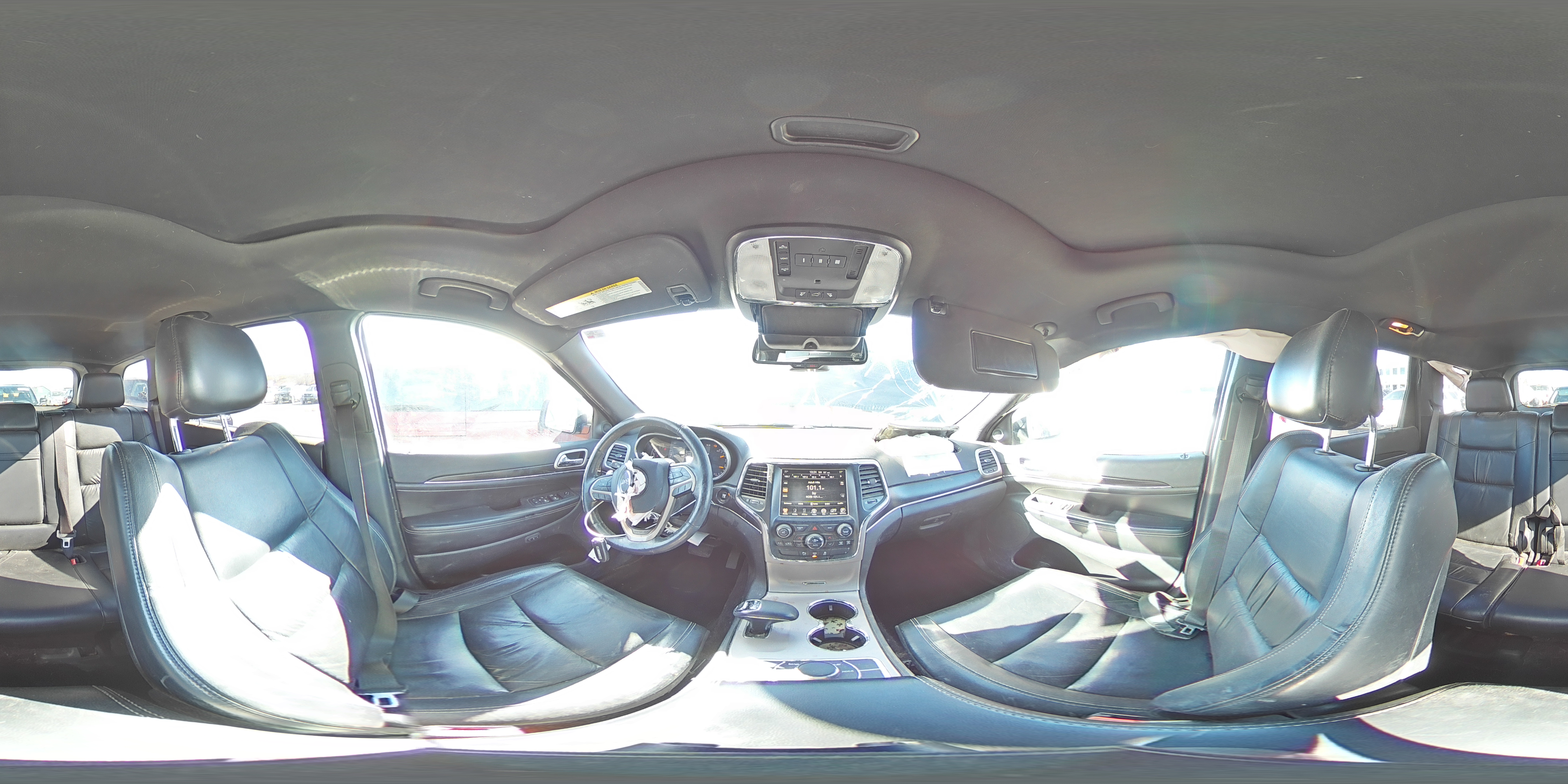 2014 Jeep Grand Cherokee - Image 15