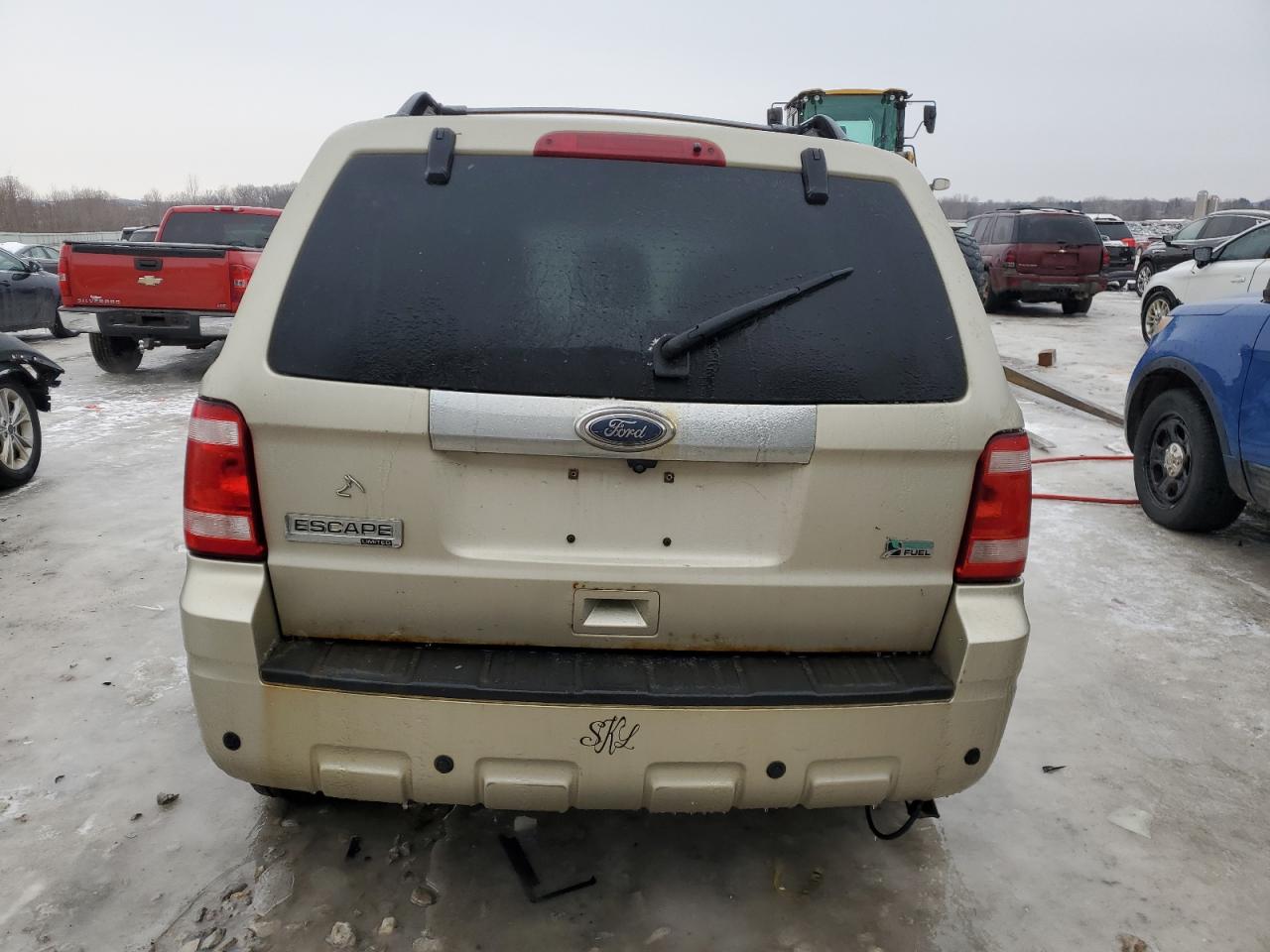 2010 Ford Escape - Image 6