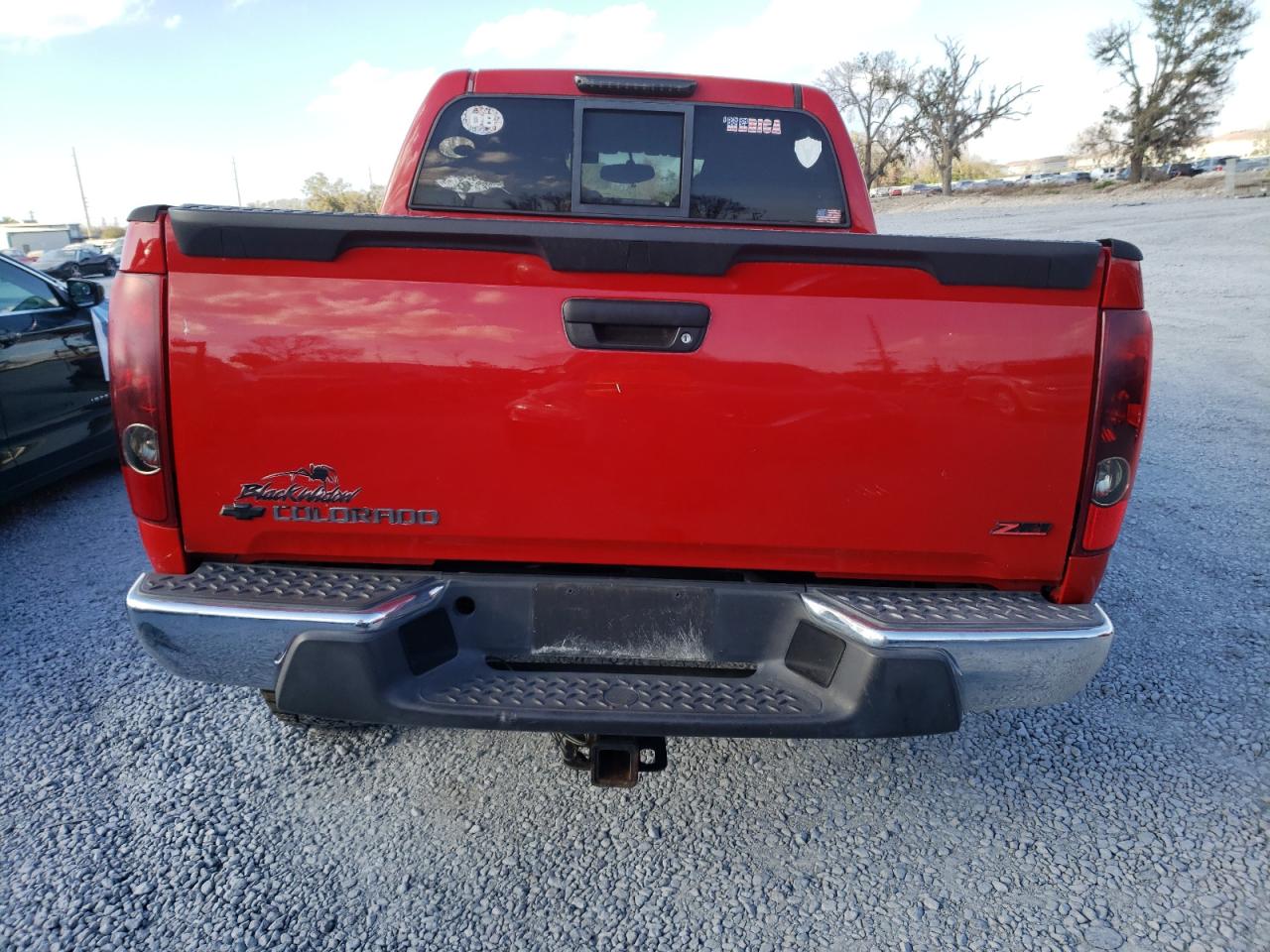 2004 Chevrolet Colorado - Image 6
