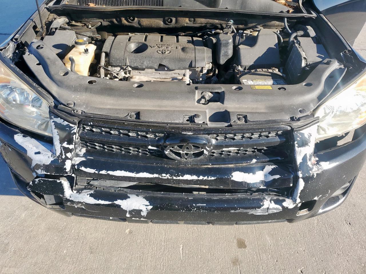 2012 Toyota RAV 4 - Image 12