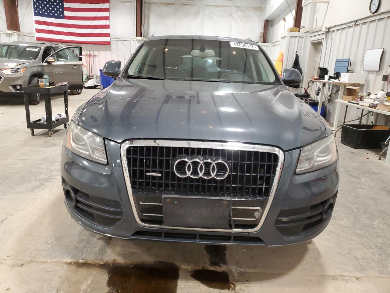 2010 Audi Q5 - Image 5