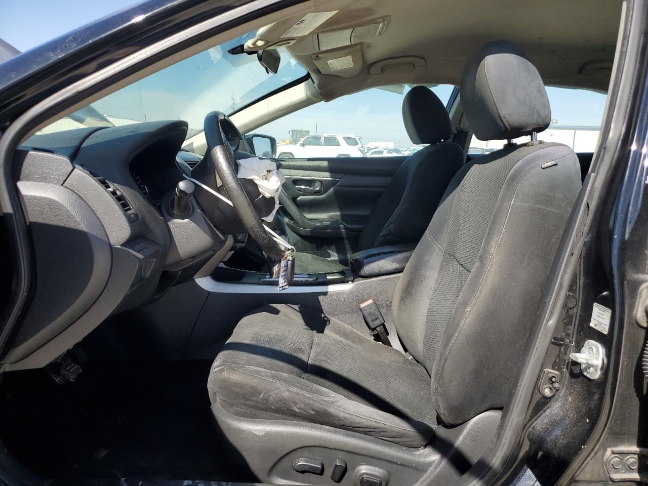 2015 Nissan Altima - Image 7