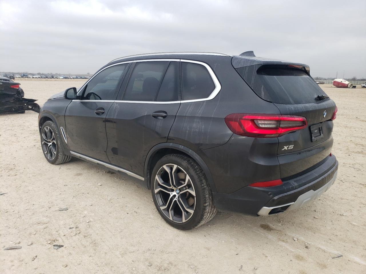 2021 BMW X5 - Image 2