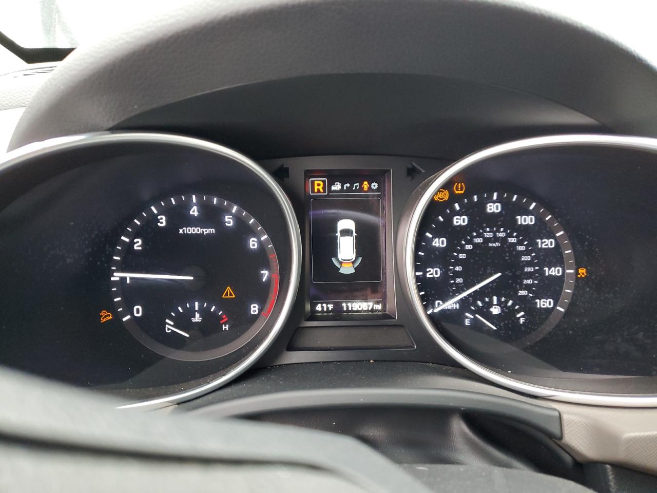 2018 Hyundai Santa Fe - Image 9