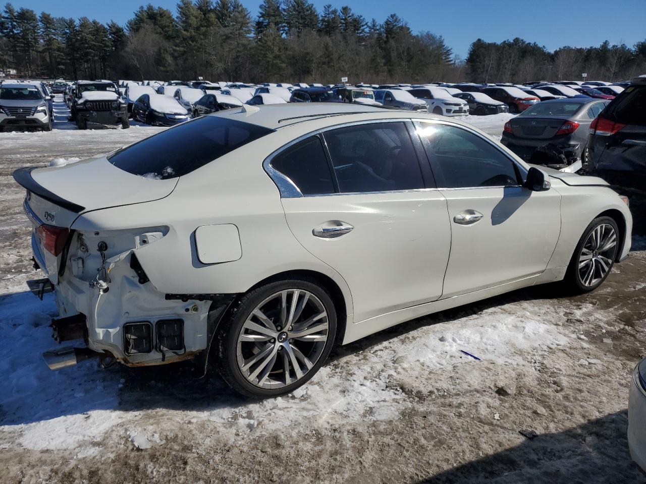 2014 Infiniti Q50 - Image 3