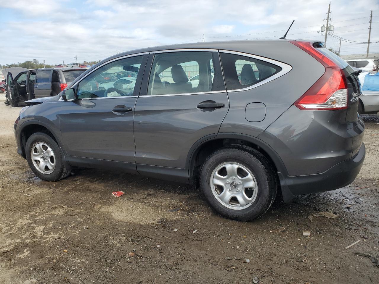2014 Honda CR-V - Image 2