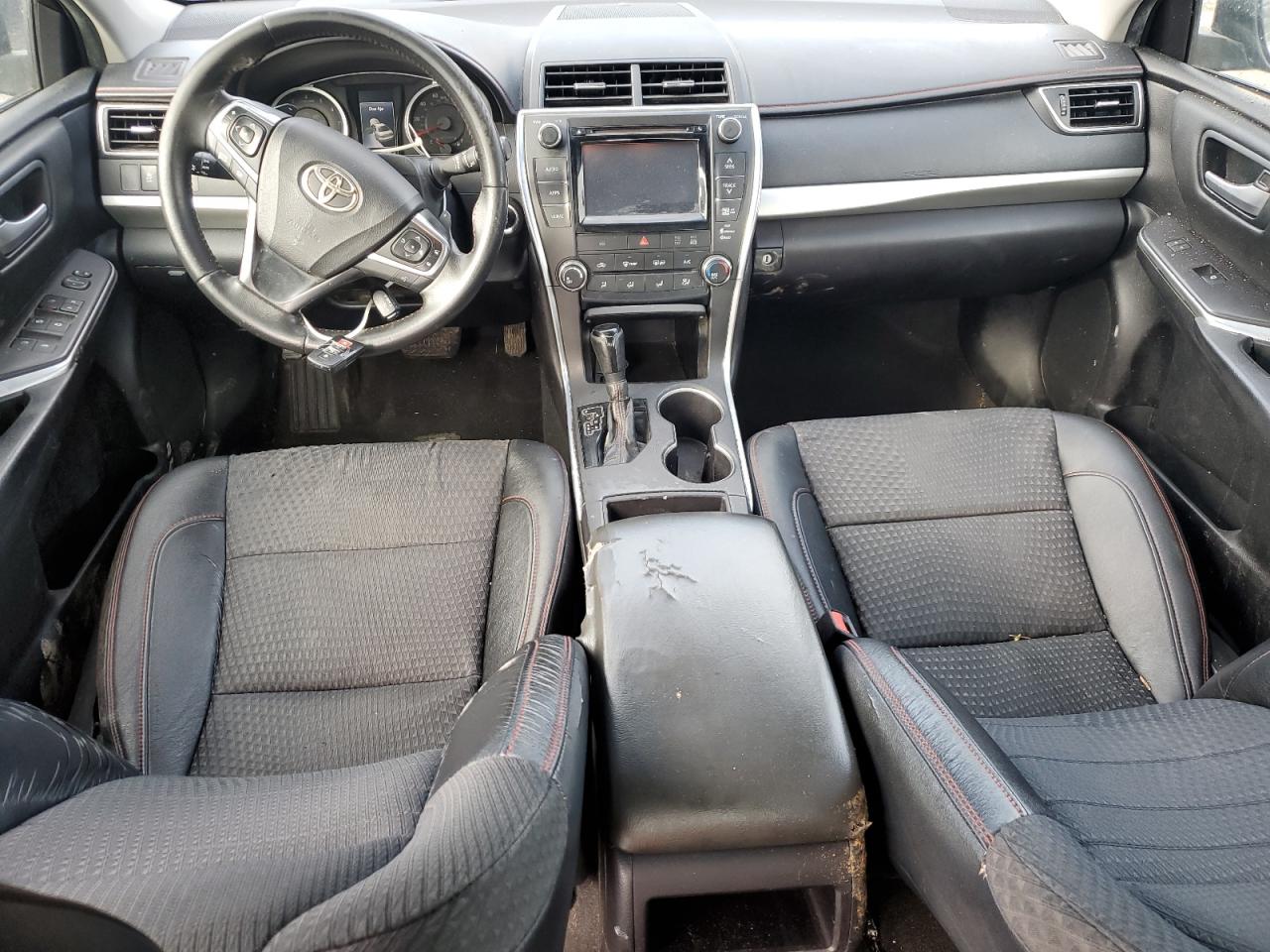 2015 Toyota Camry - Image 8