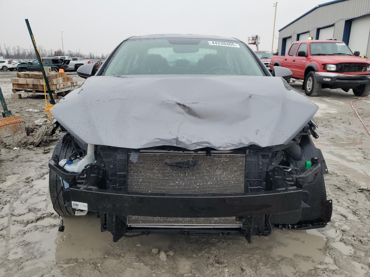 2018 Hyundai Elantra - Image 5