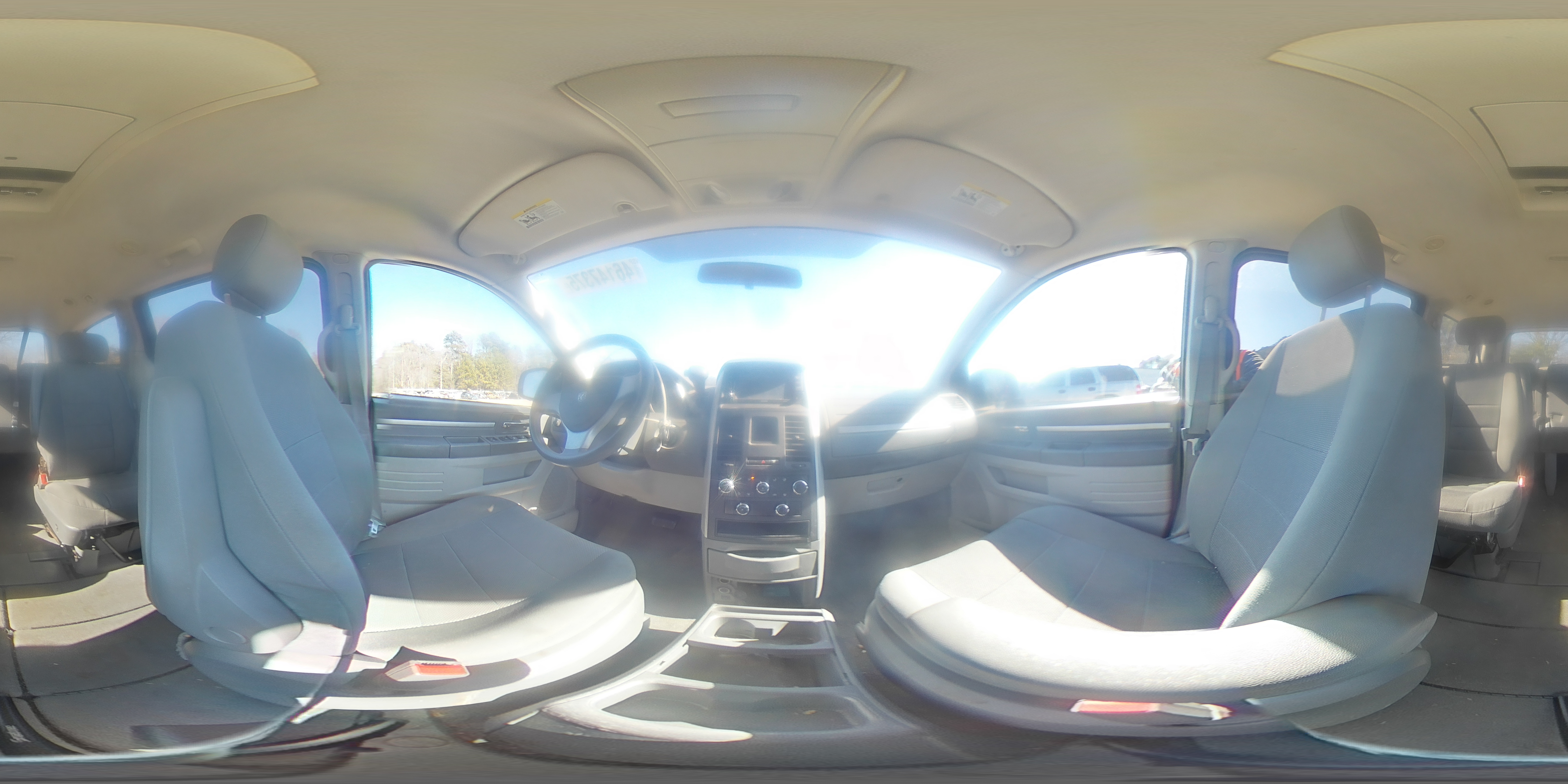 2009 Dodge Caravan - Image 13