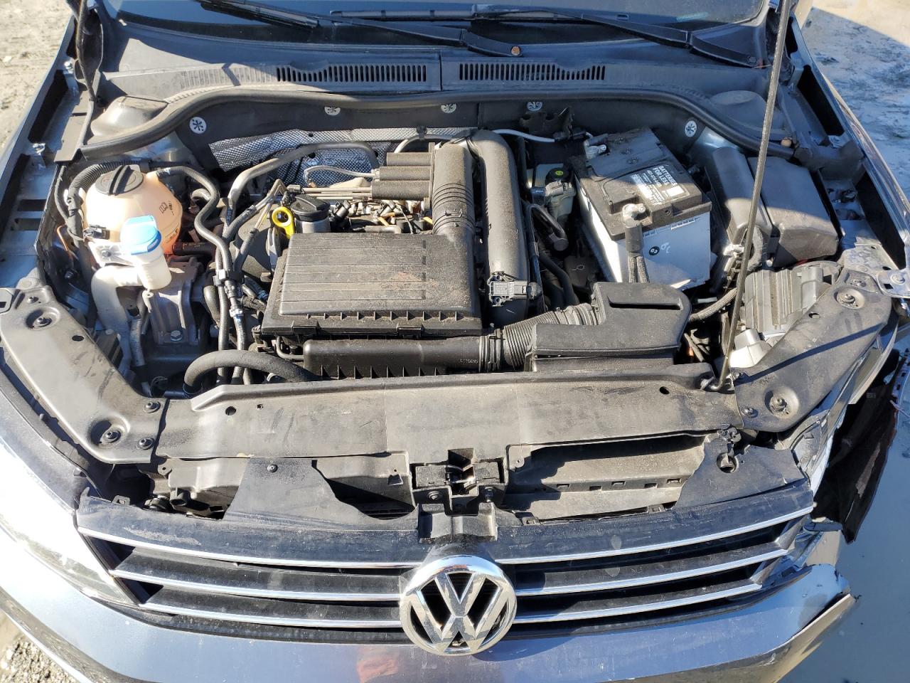2017 Volkswagen Jetta - Image 11