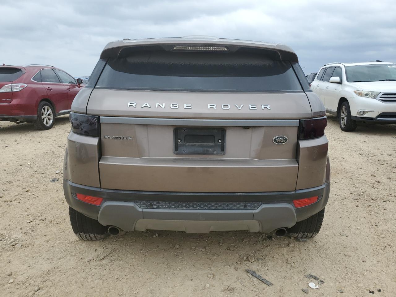 2015 Land Rover Range Rover - Image 6