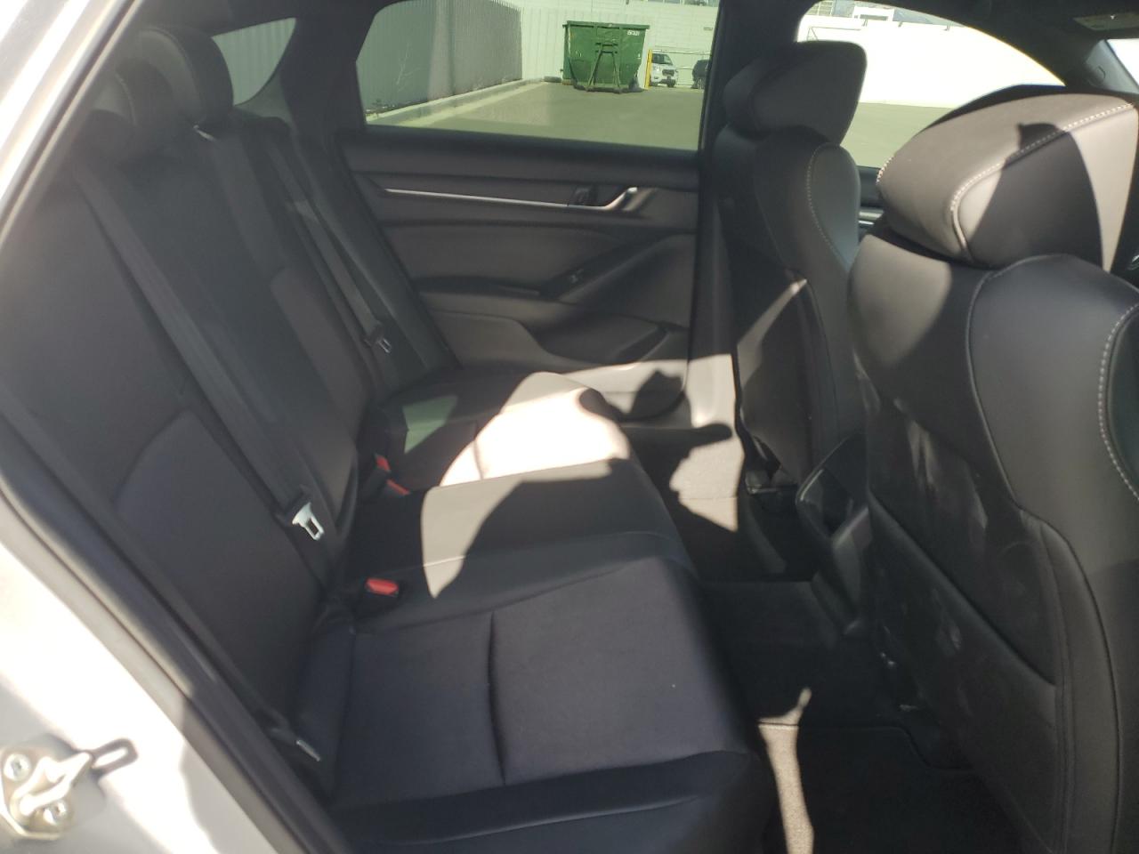 2020 Honda Accord - Image 10