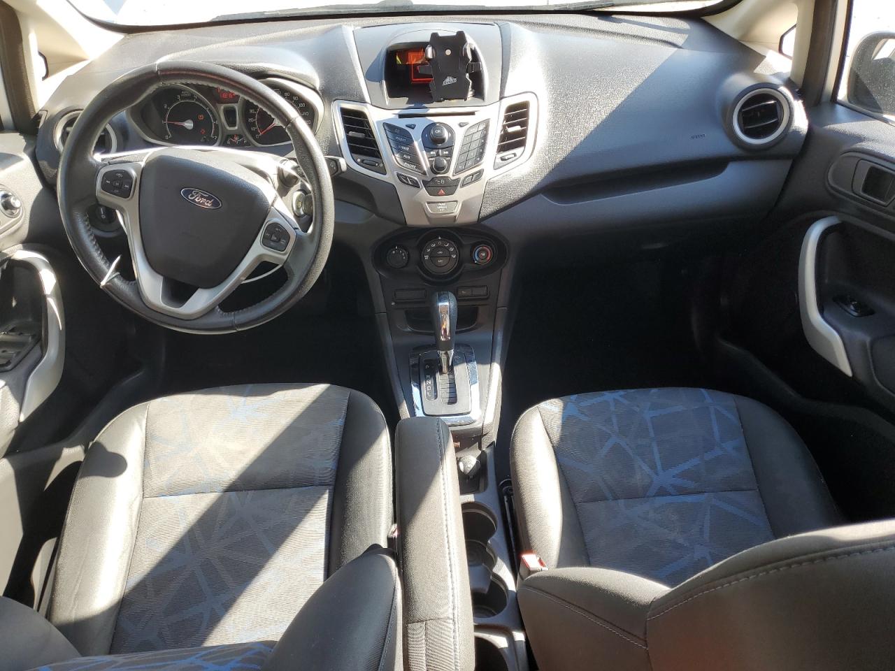 2012 Ford Fiesta - Image 8
