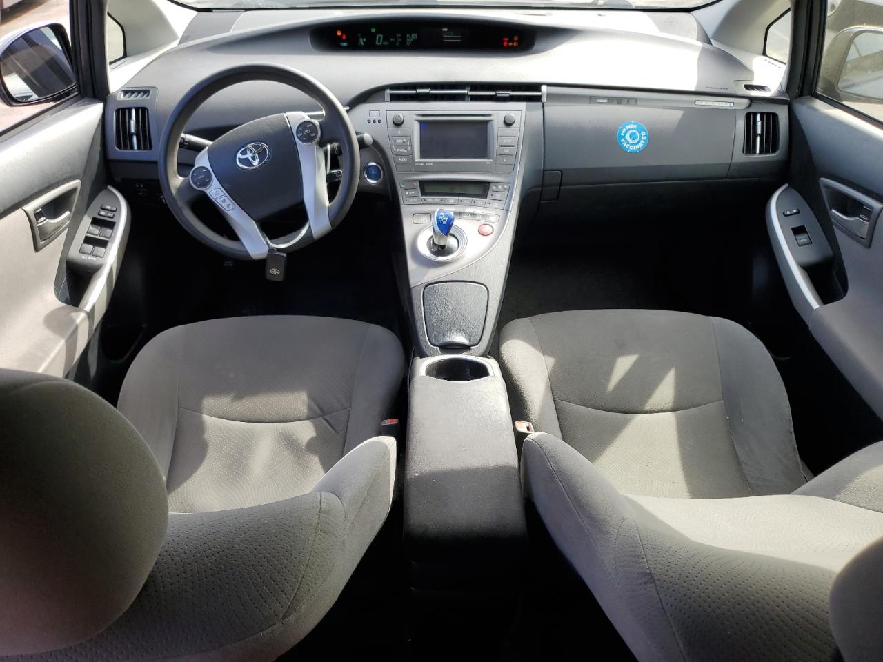 2014 Toyota Prius - Image 8