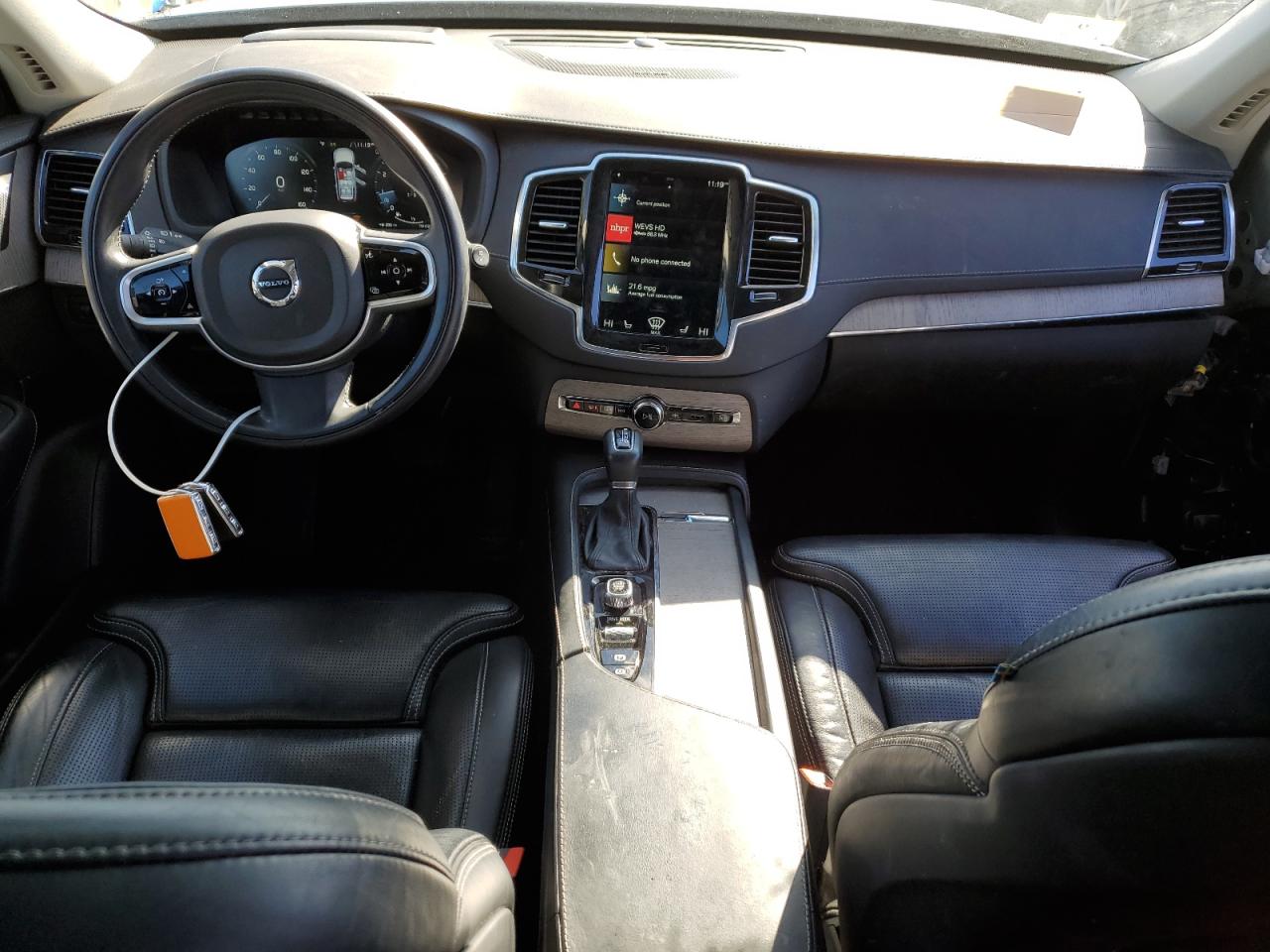 2021 Volvo XC90 - Image 8