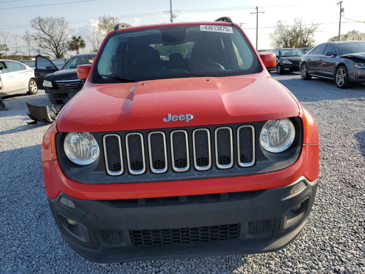 2017 Jeep Renegade - Image 5