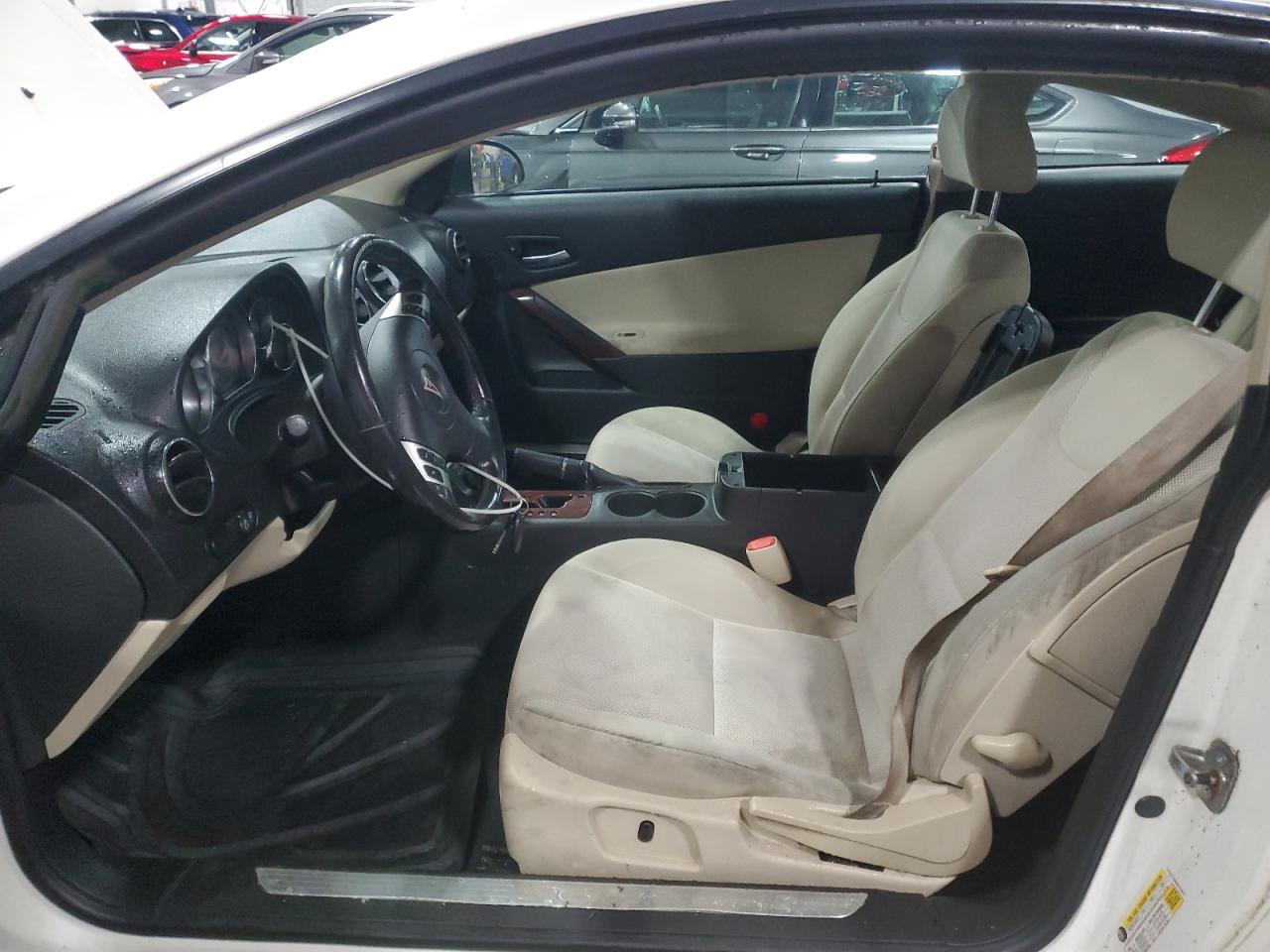 2008 Pontiac G6 - Image 7