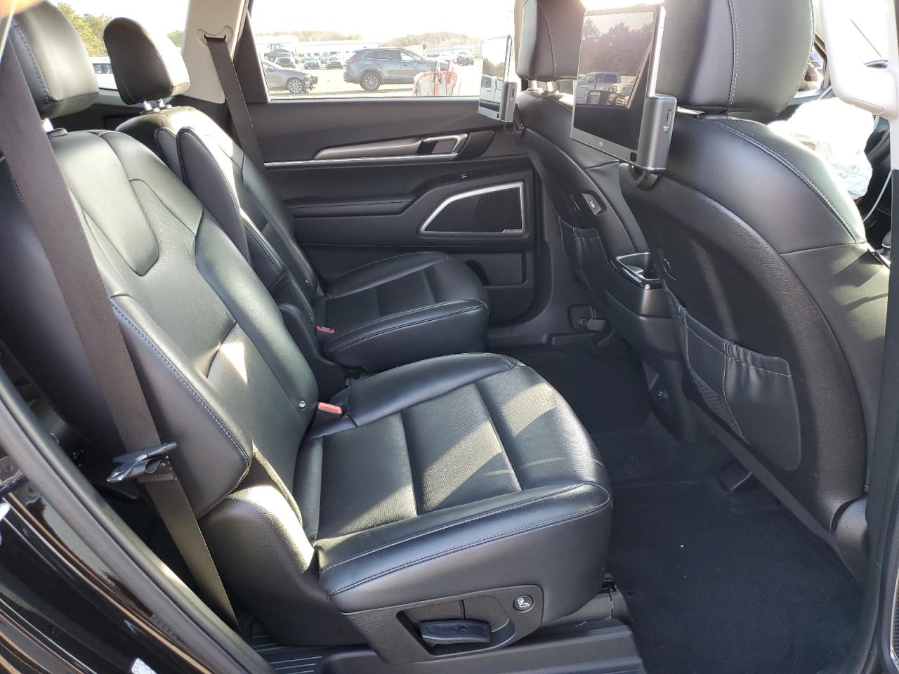 2021 Kia Telluride - Image 11
