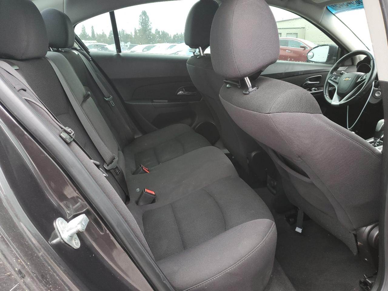 2014 Chevrolet Cruze - Image 11