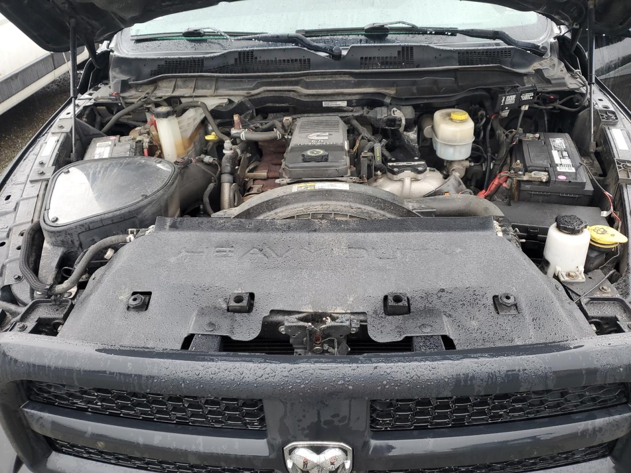 2015 RAM 3500 - Image 11