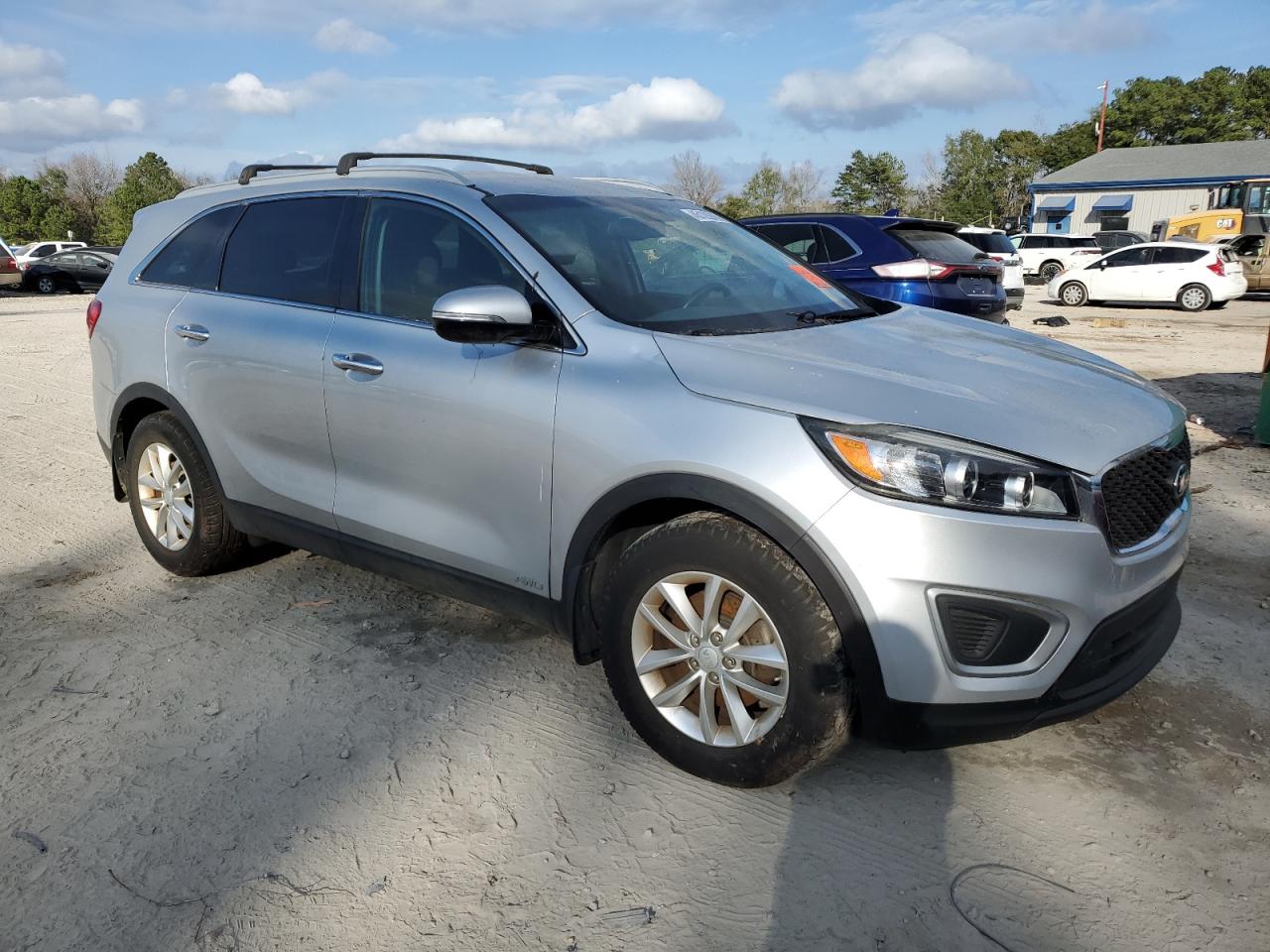 2017 Kia Sorento - Image 4