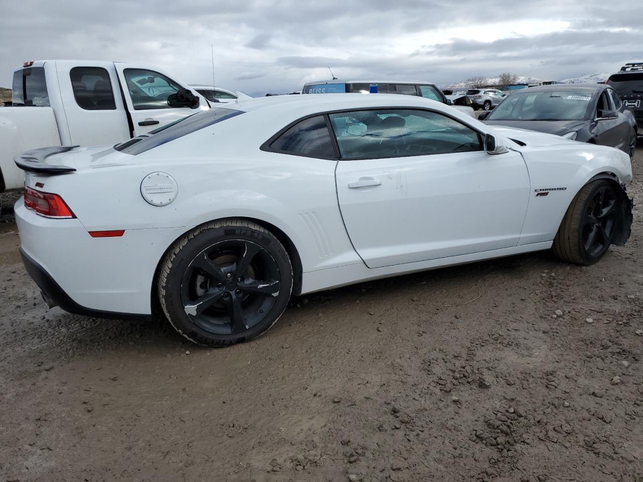 2015 Chevrolet Camaro - Image 3