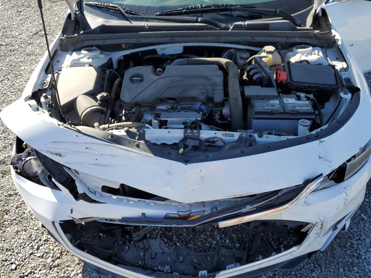 2017 Chevrolet Malibu - Image 12