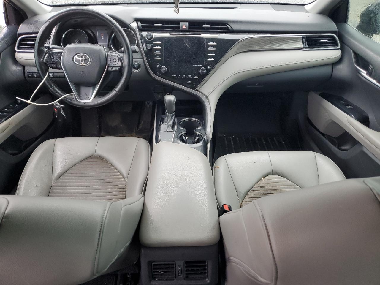 2019 Toyota Camry - Image 8