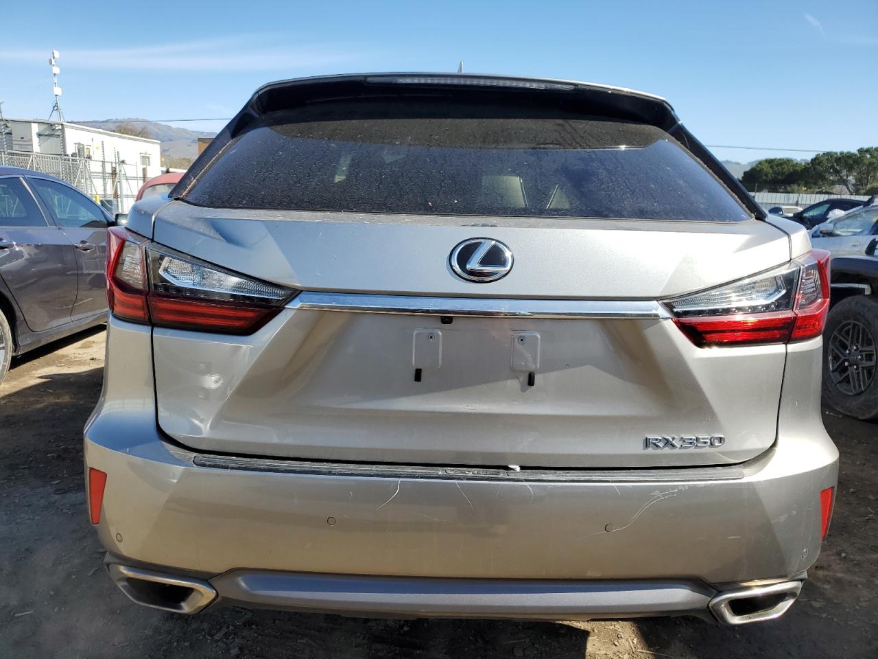 2017 Lexus RX - Image 6
