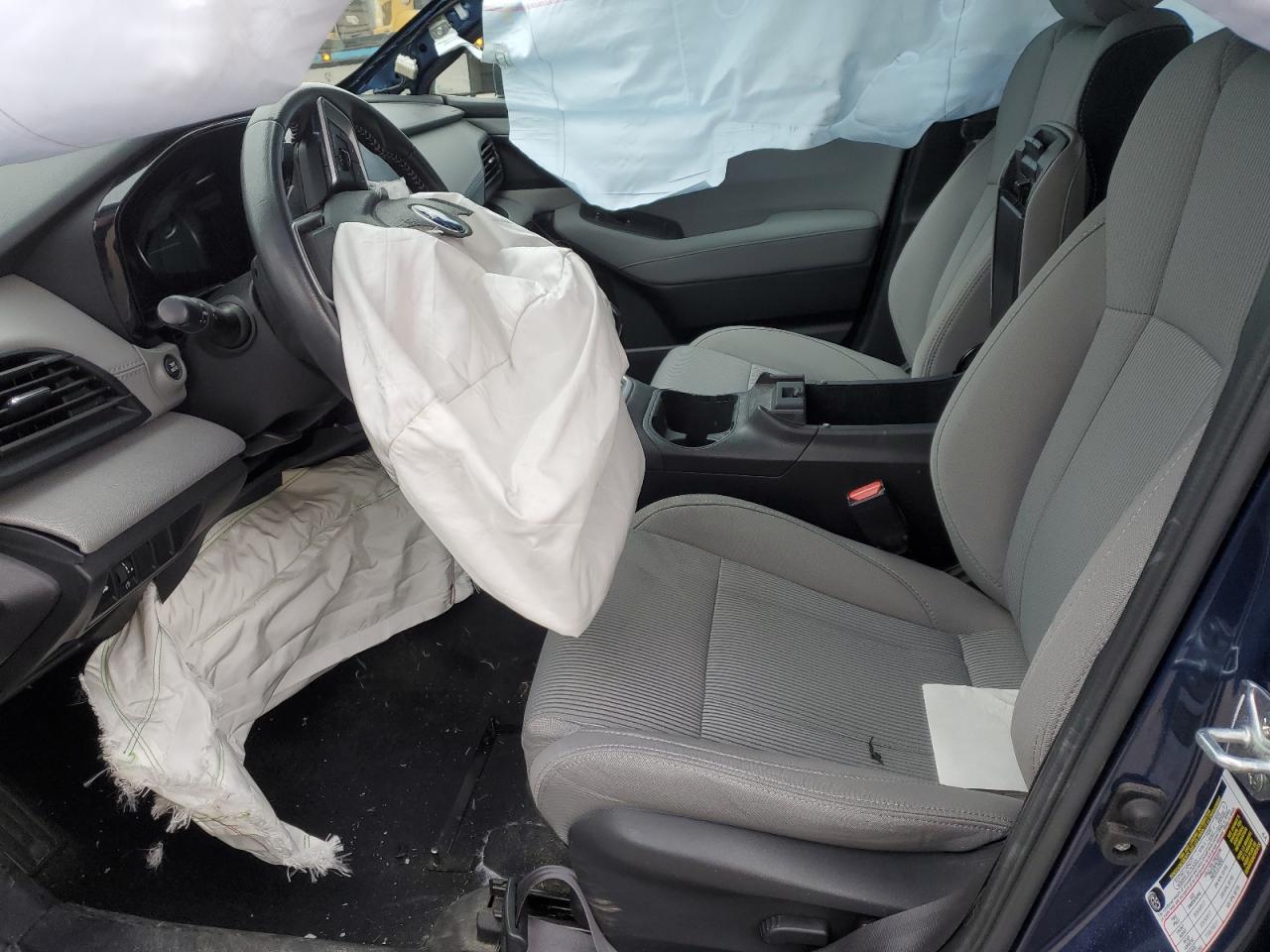 2022 Subaru Legacy - Image 7