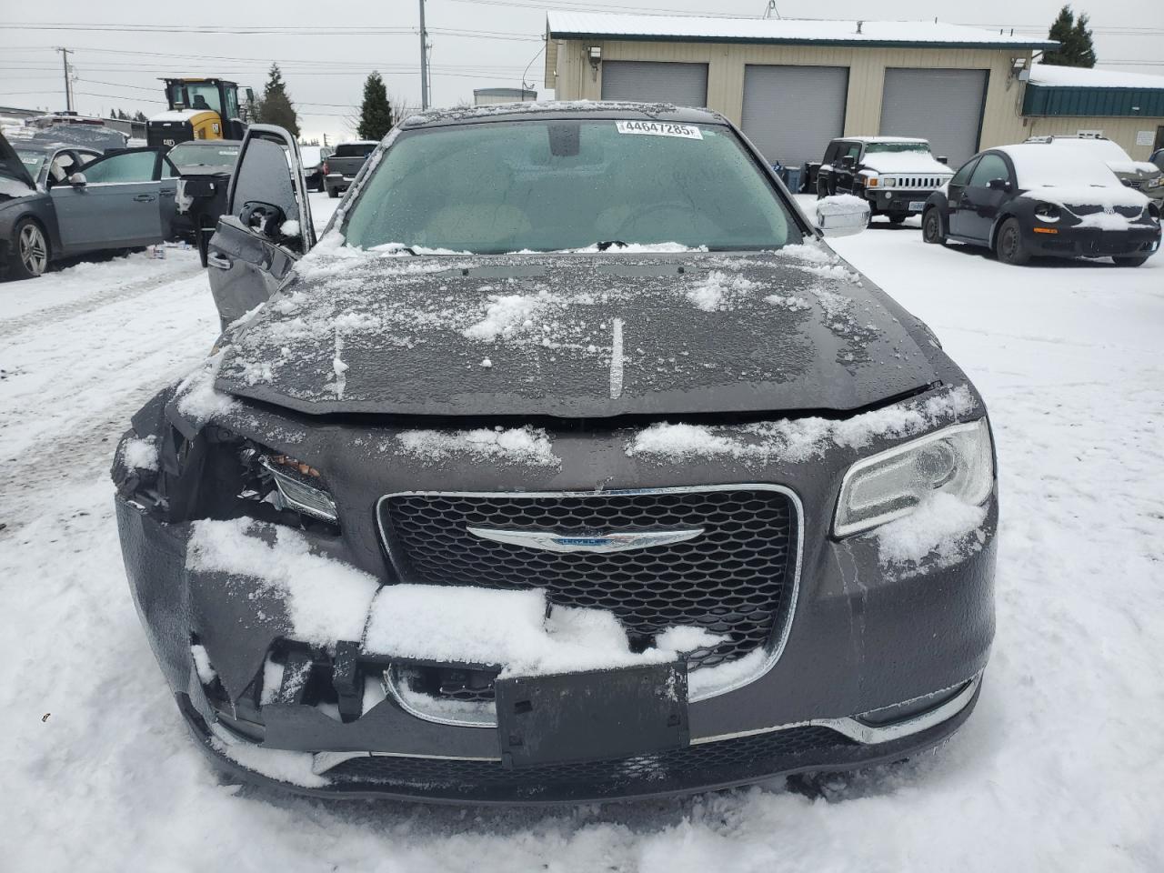 2015 Chrysler 300 - Image 5