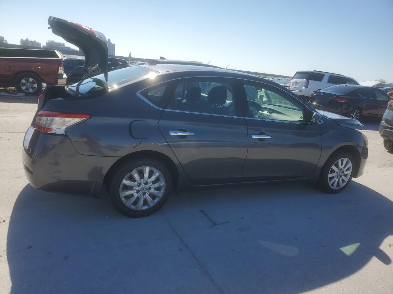 2015 Nissan Sentra - Image 3