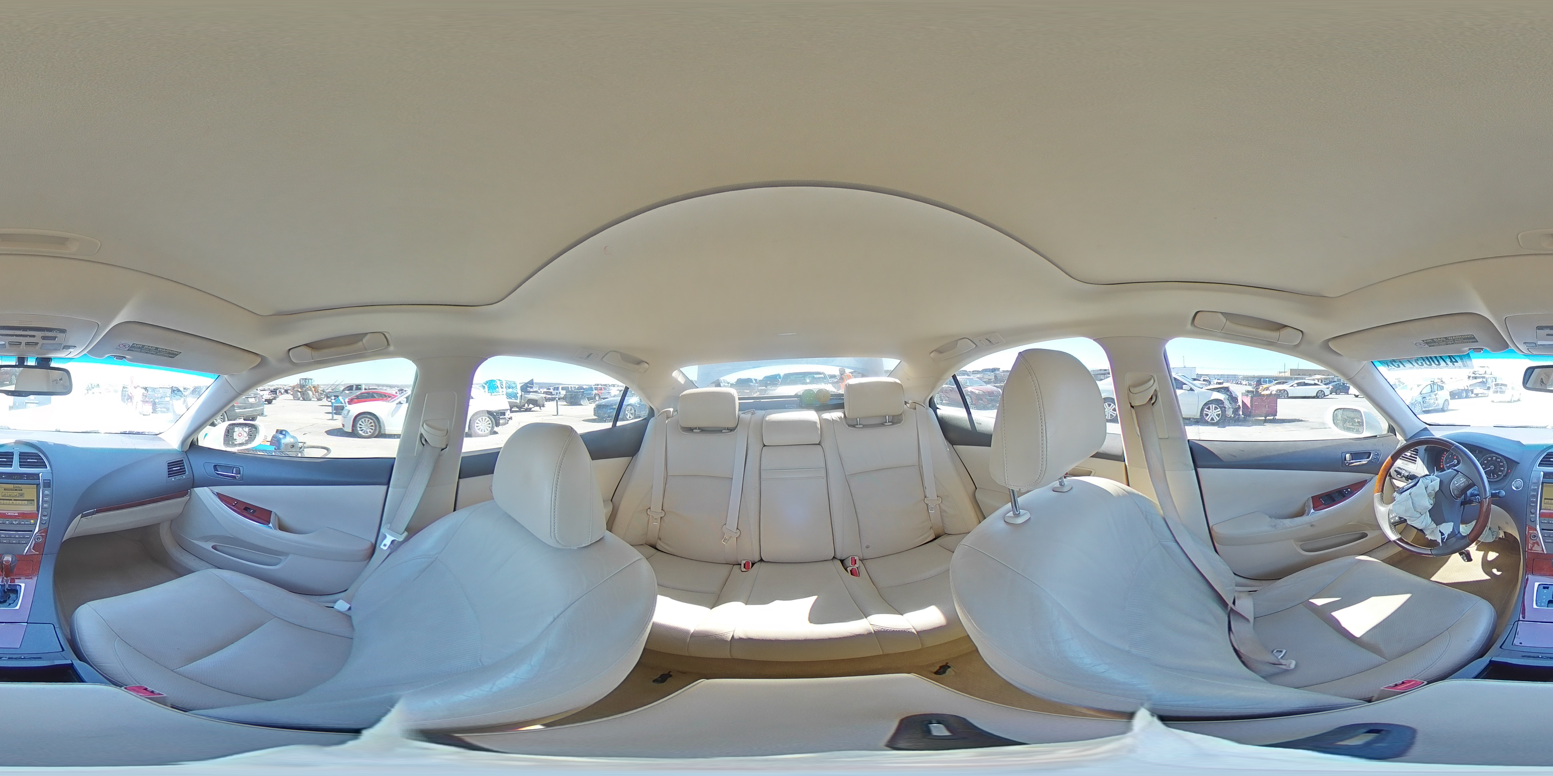 2012 Lexus ES - Image 13