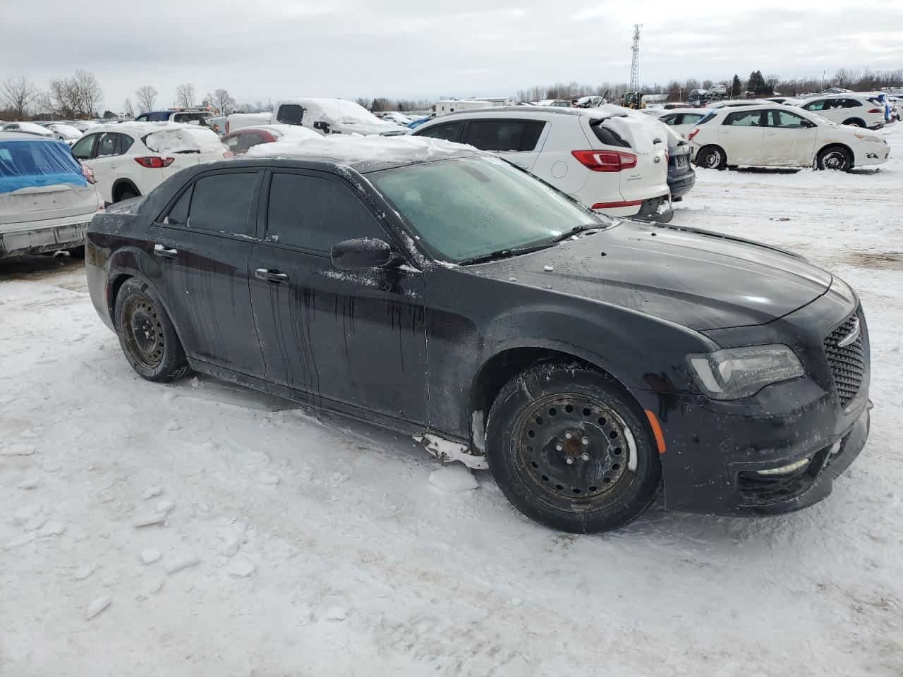 2017 Chrysler 300 - Image 4