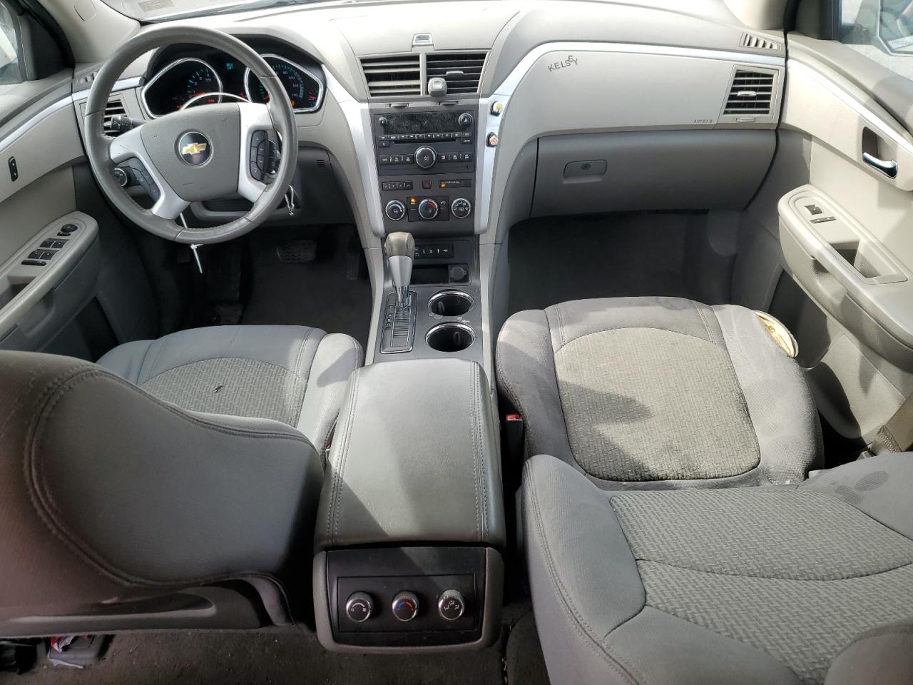 2011 Chevrolet Traverse - Image 8
