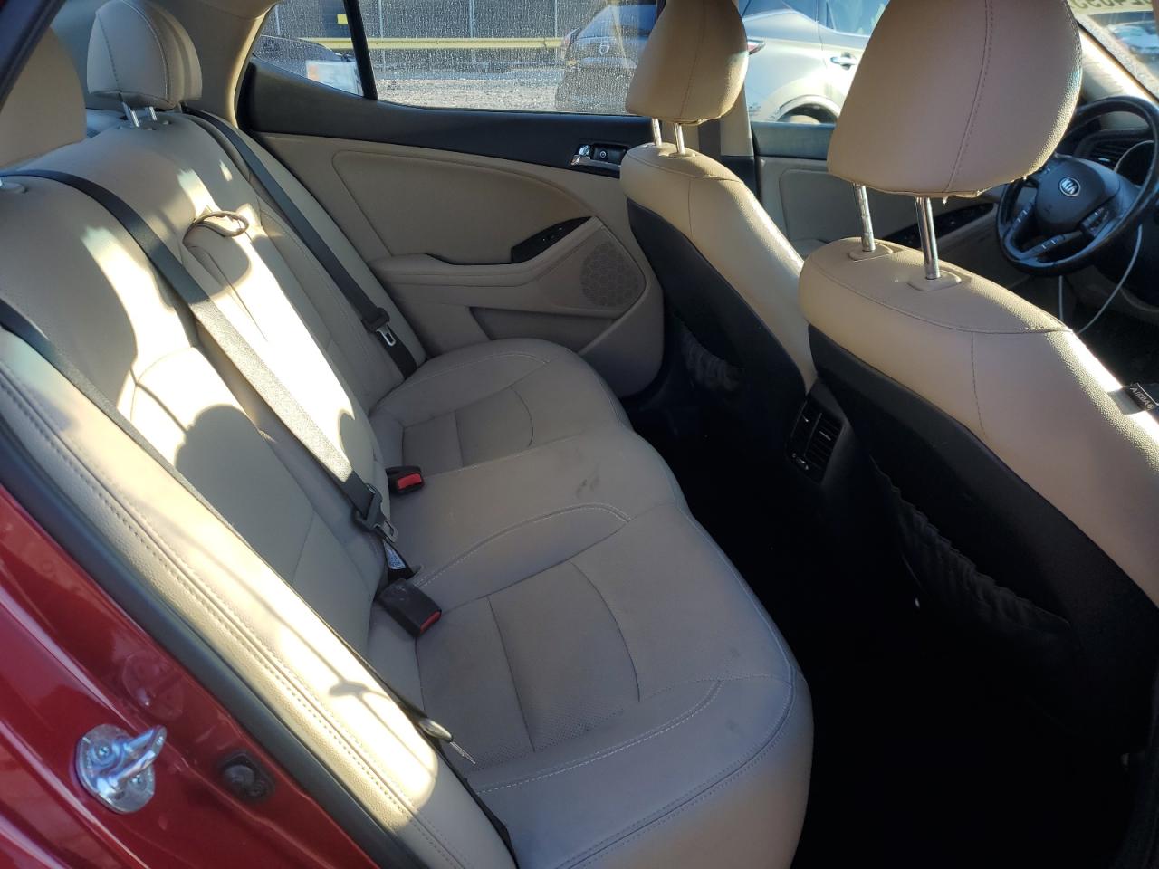 2013 Kia Optima - Image 10